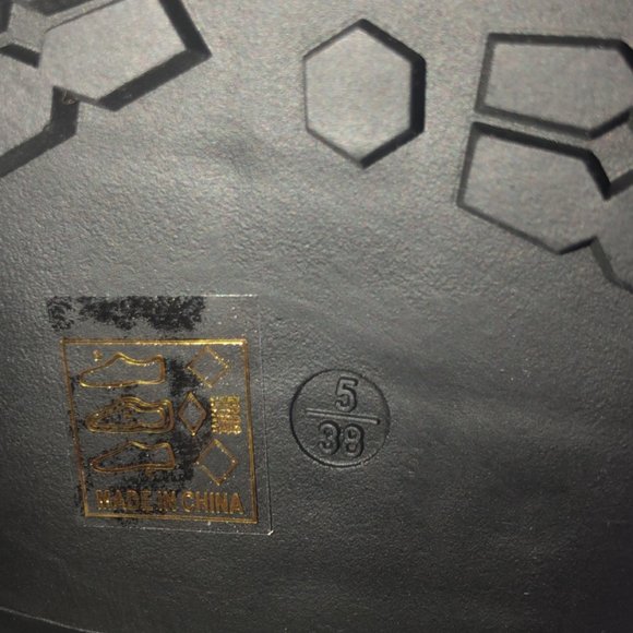 Black Shiny Lace up Boots - Picture 7 of 7